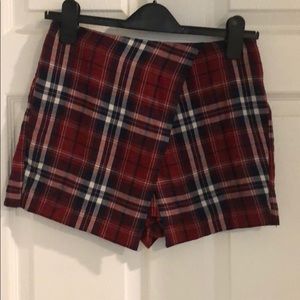 Urban Outfitters plaid skort size 2